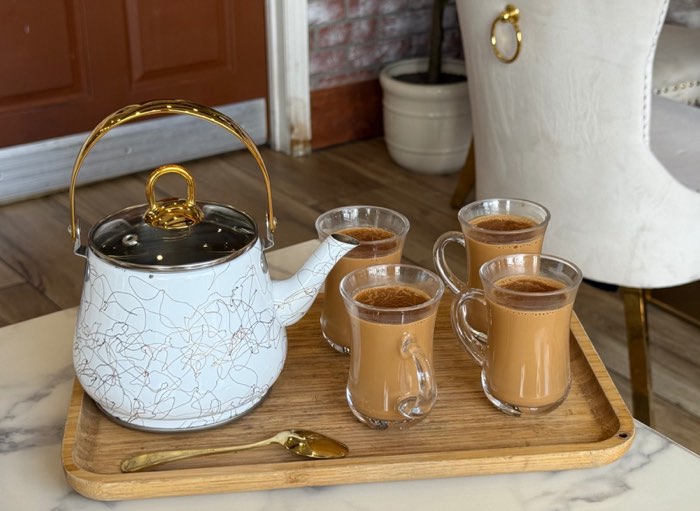 Pot of ADENI TEA (KARAK)